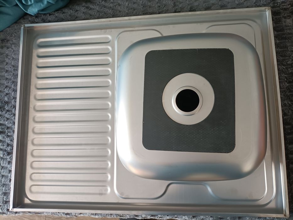 Zlewozmywak Nakładany