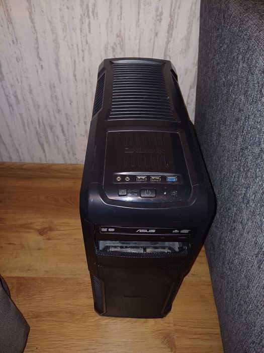 Komputer stacjonarny
