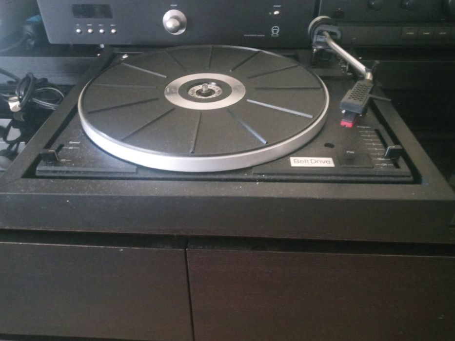 Gira discos a funcionar.