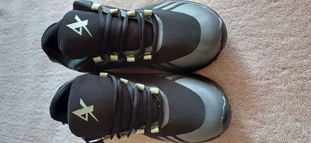 Кроссовки  ATHLETIC