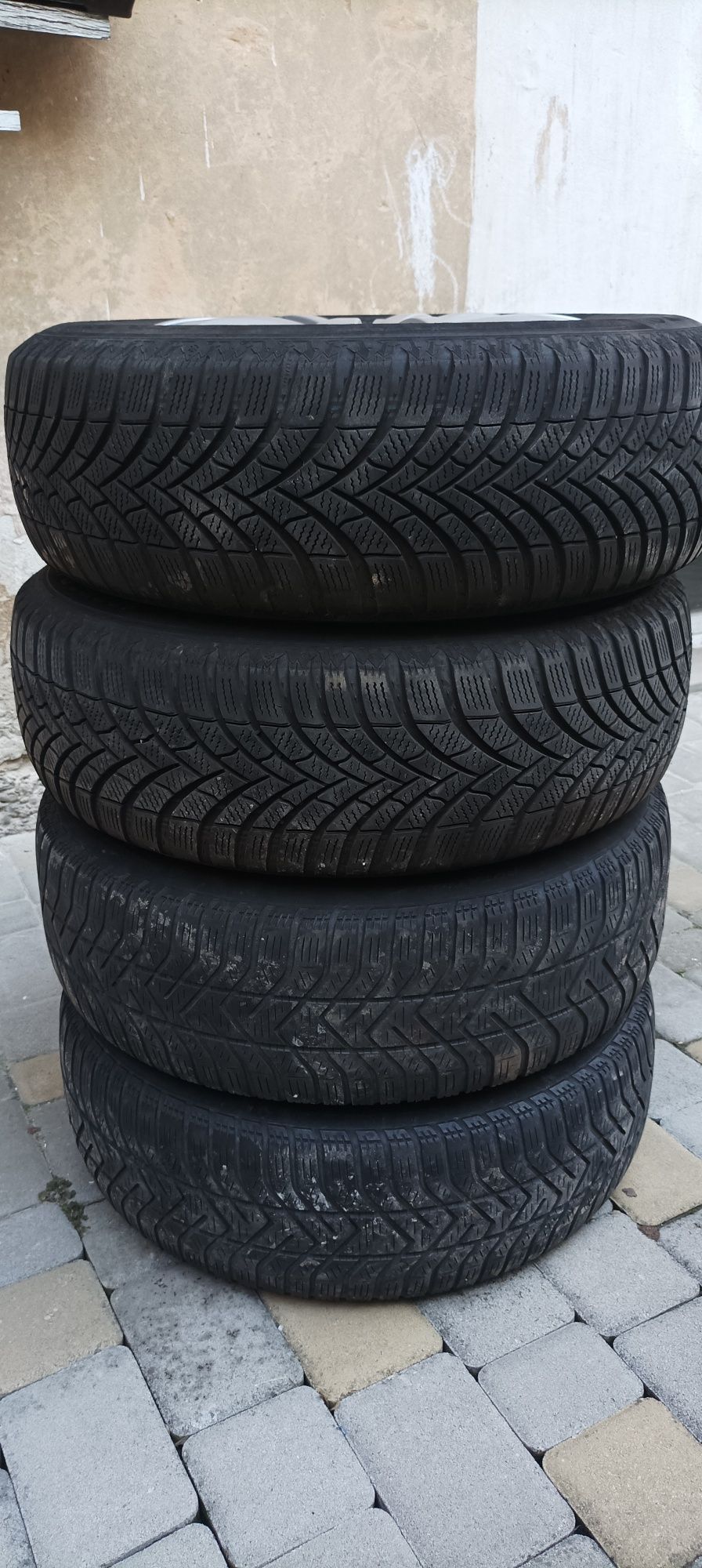 Колеса в зборі 195/65 R15 Фольксваген,Шкода