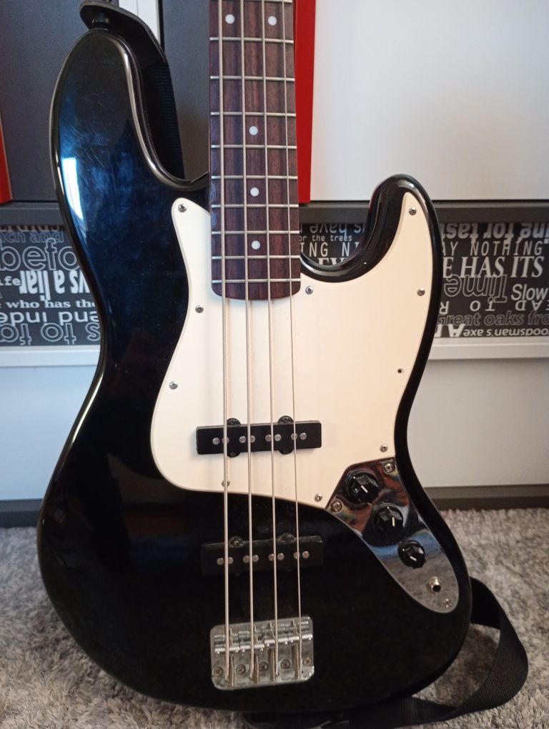 Gitara basowa Squier affinity jazz bass czarny