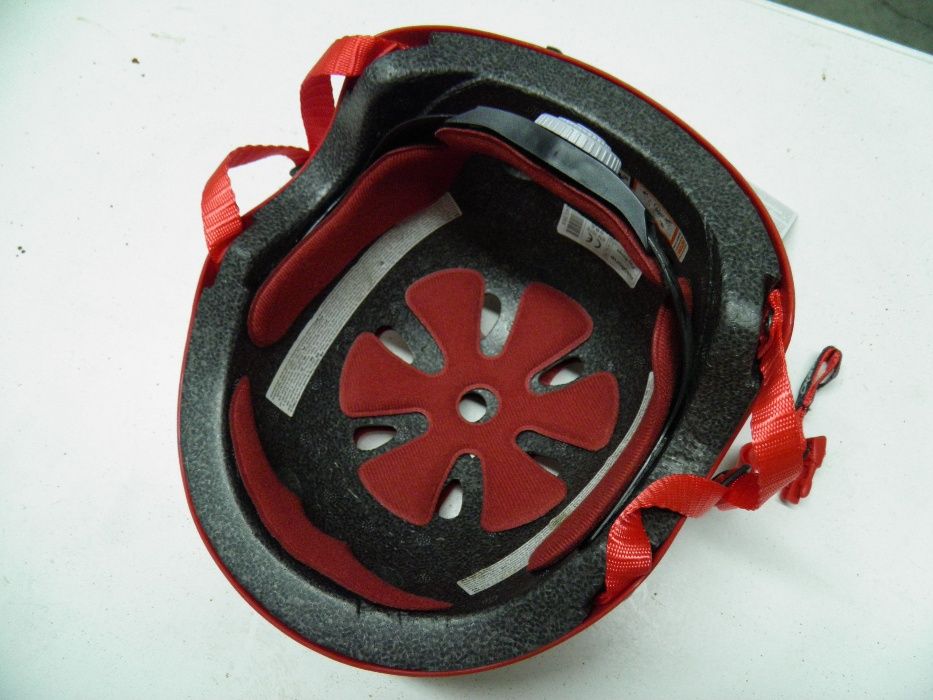 capacete criança novo