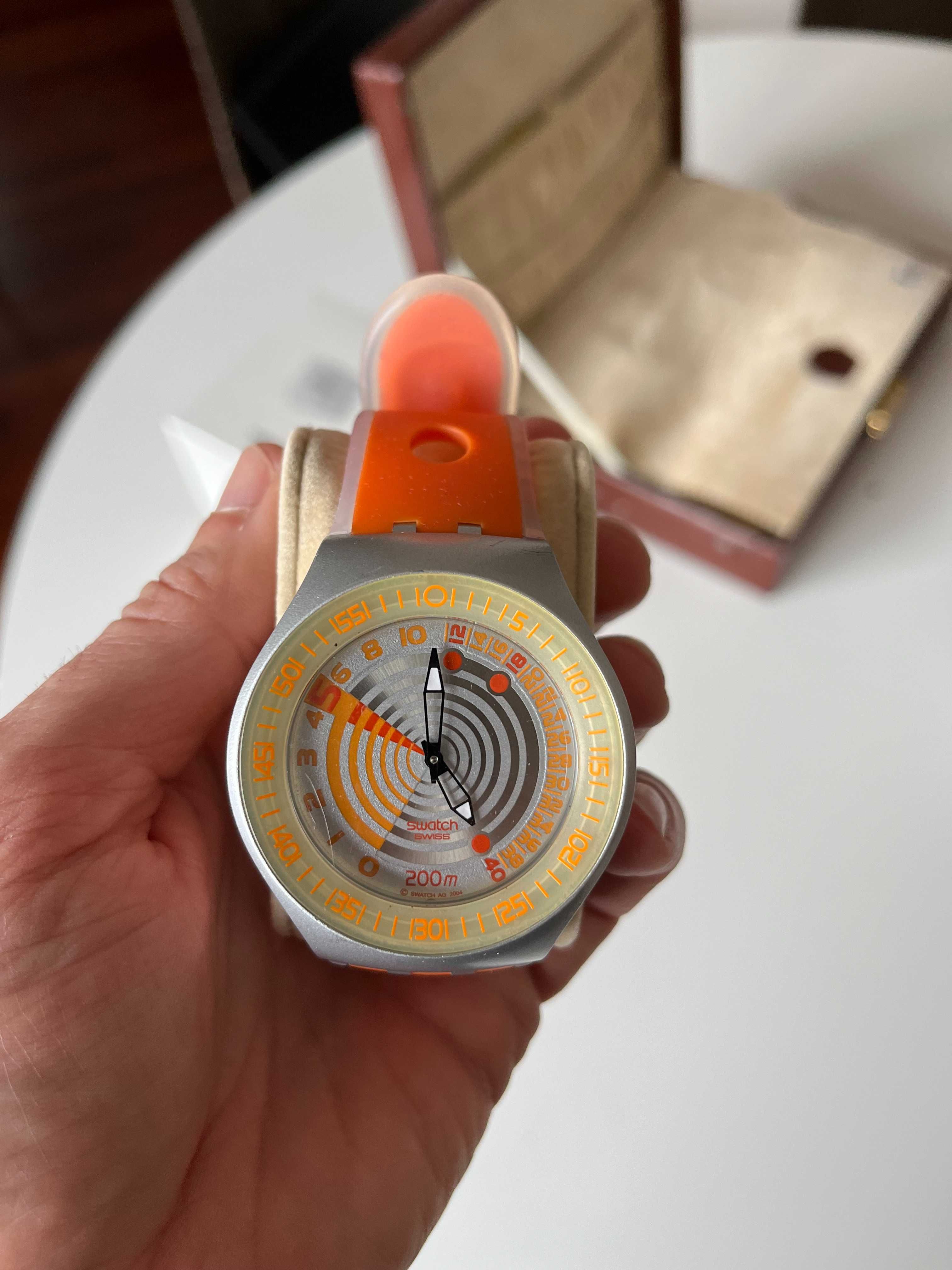 Relógio Swatch, laranja