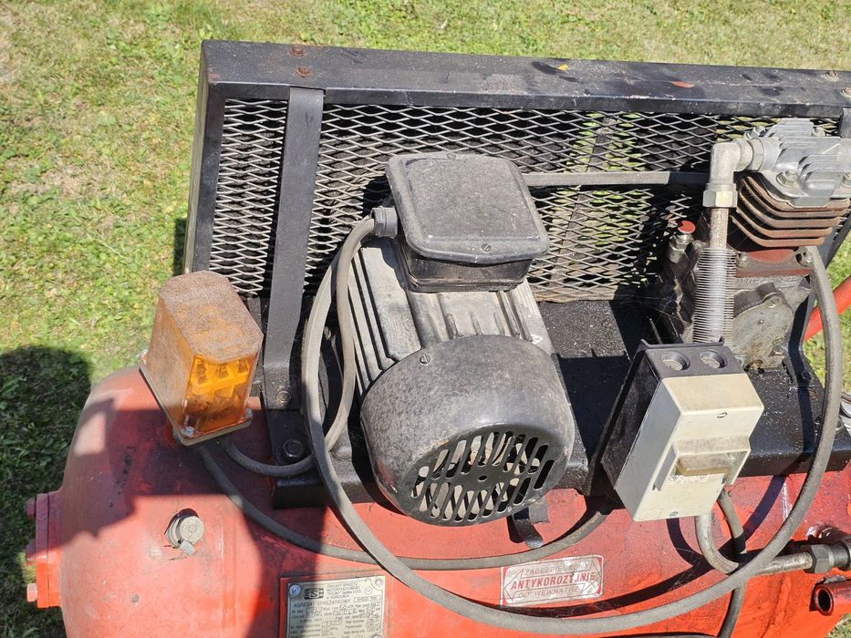 Agregat, Kompresor POLMO AHS23 R80. olejowy 380V