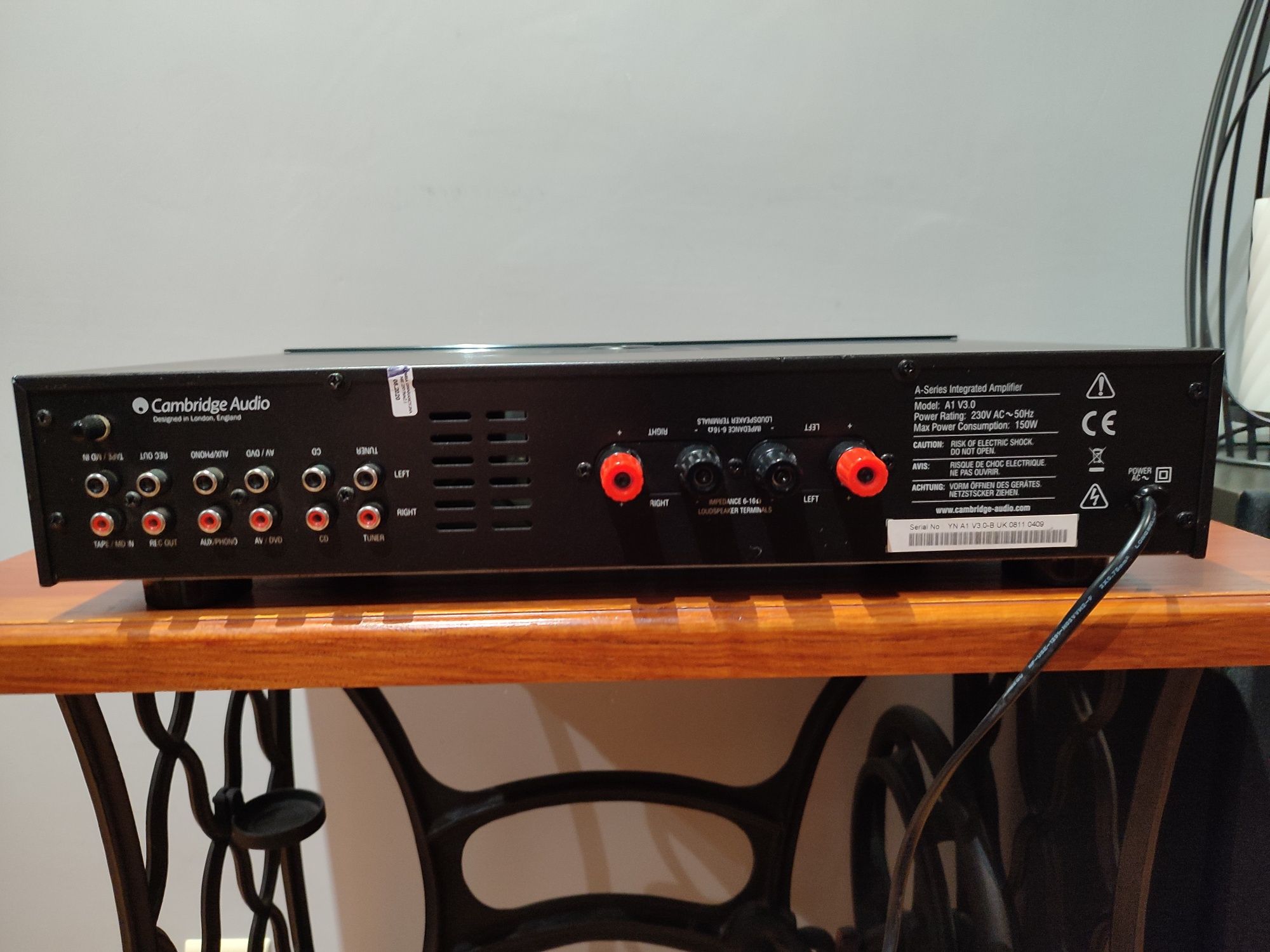 Wzmacniacz stereo Cambridge Audio A1