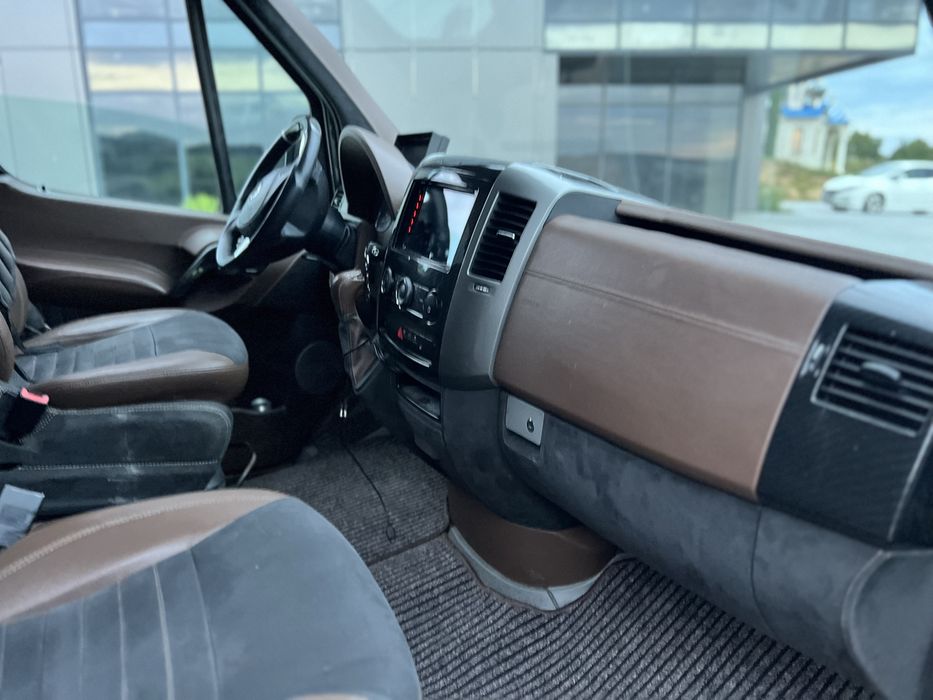 Продам Sprinter 519 Extra Long/Парус/ 3.0 V6/5 g tronic 2011/3500kg