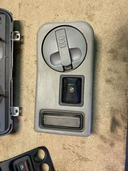 Varias pecas do inteiror Peugeot 106 Xsi e Gti