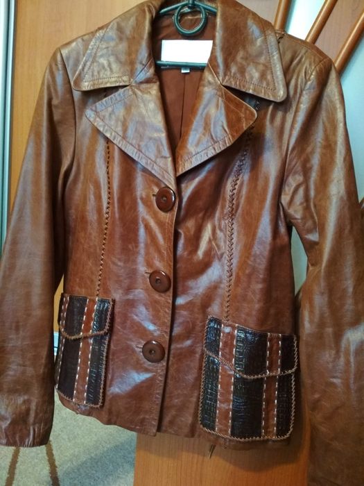 Пиджак из натуральной кожи женский!!