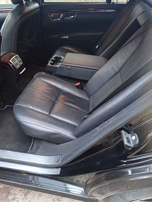 Продам мерседес 550 s класс 5.0 бензин 2008 р. Цена 13000 $