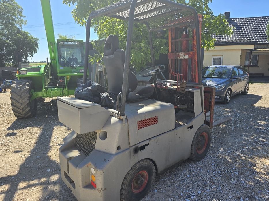 Wozek widłowy OM Fiat sprowadzony diesel