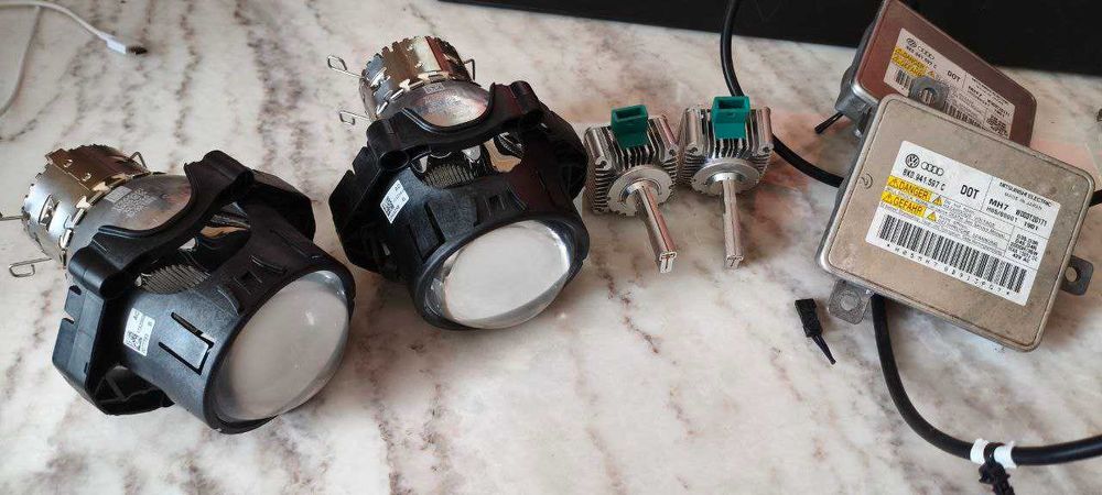 Продам блоки розжига + провода + линзы би-ксенон с Tiguan 1 2011 год