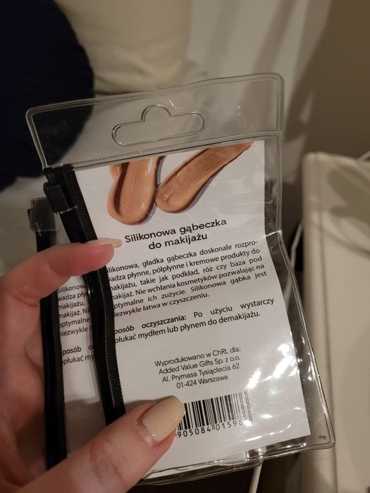 Silikonowa gąbka do makijażu