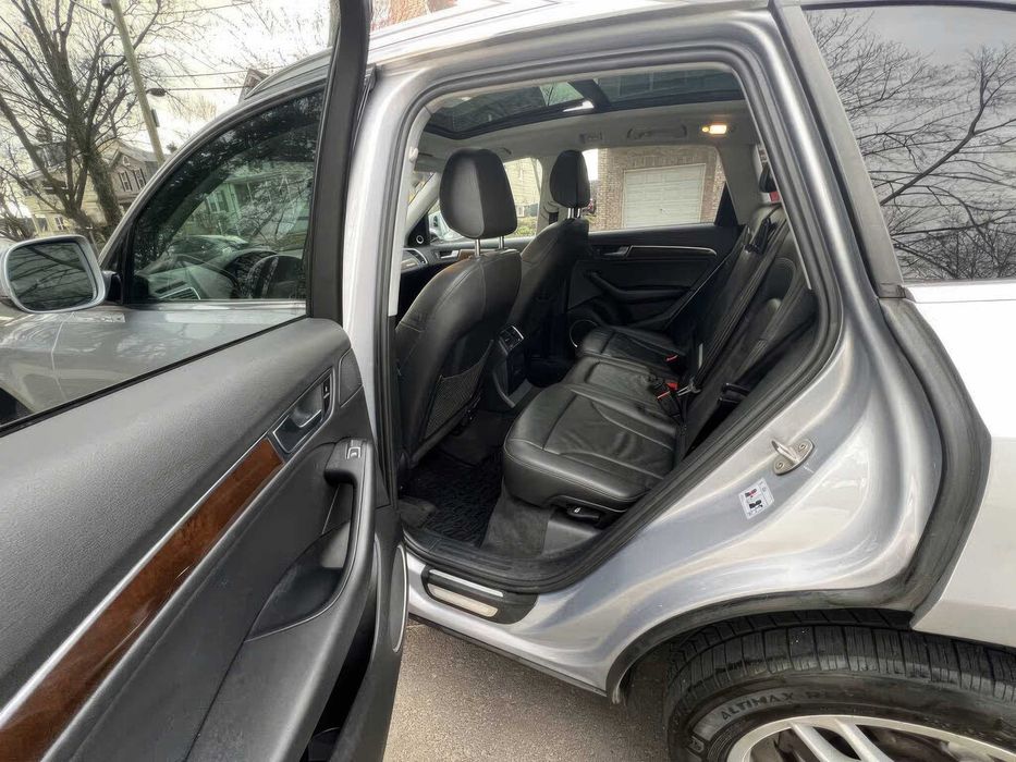Audi Q5 Premium Plus      2016