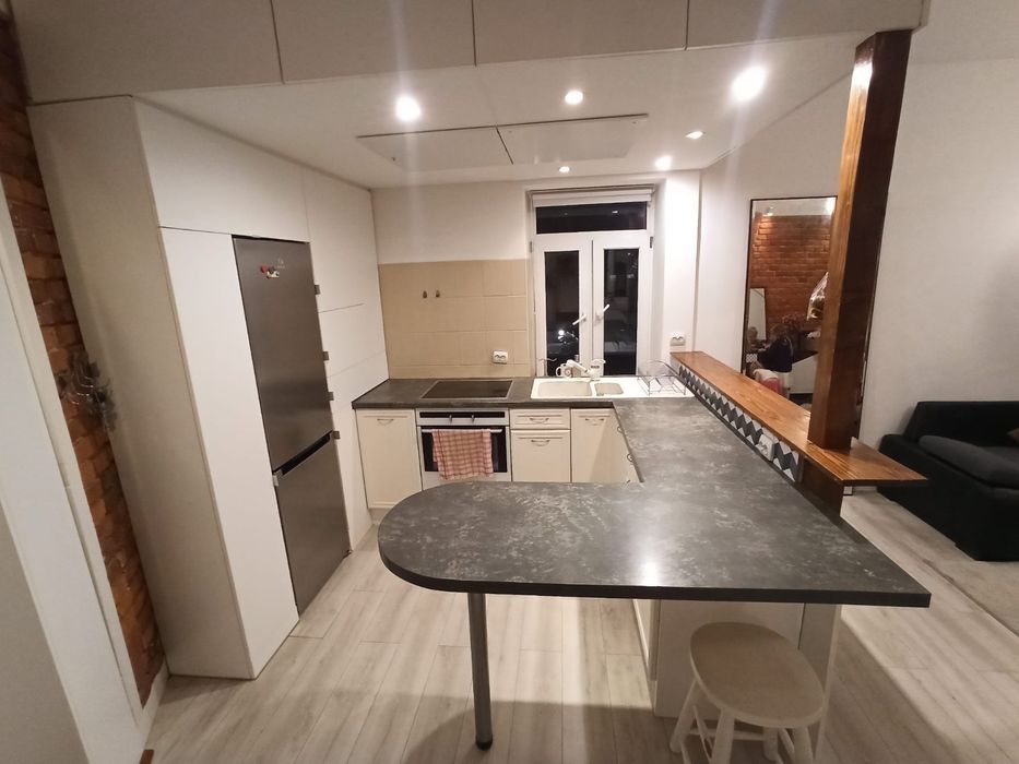 Bezpośrednio - mieszkanie 40m2 ul. Nowa, cegła, drewno, wyremontowane