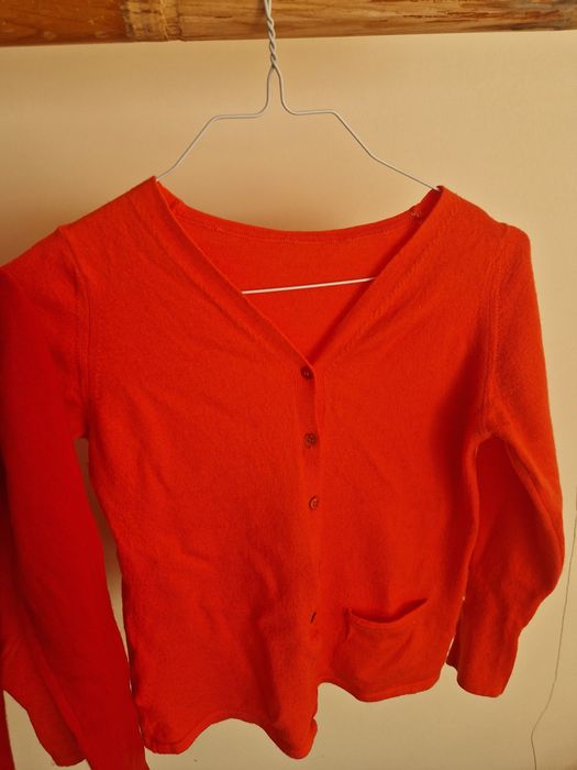 1 casaco e uma camisola 100% caxemira para menina ou senhora