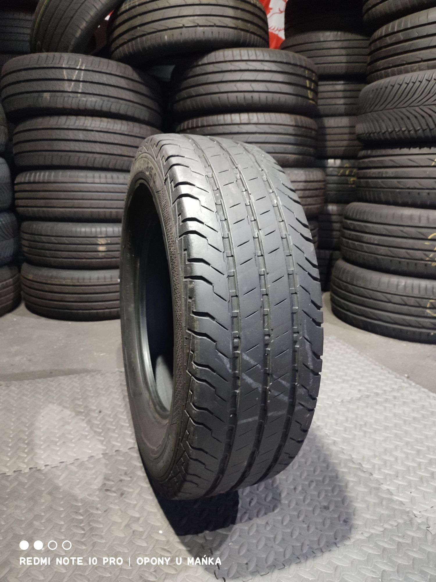215/70/15C Continental ContiVanContact 100