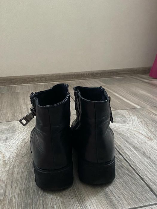 Зимние ботинки б/у