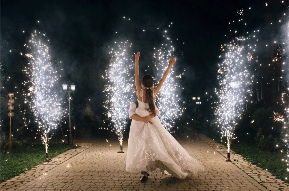 Fotobudka 360/Fotobudka Klasyczna/Napis Miłość/Ciężki Dym/Wiatraki Isk