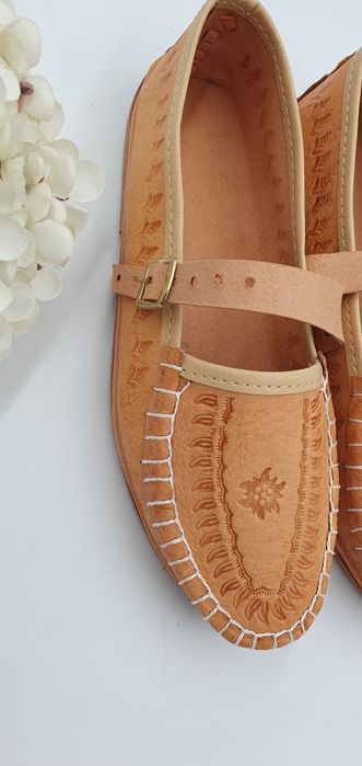 Kierpce damskie 40 skóra naturalna skórzane góralskie