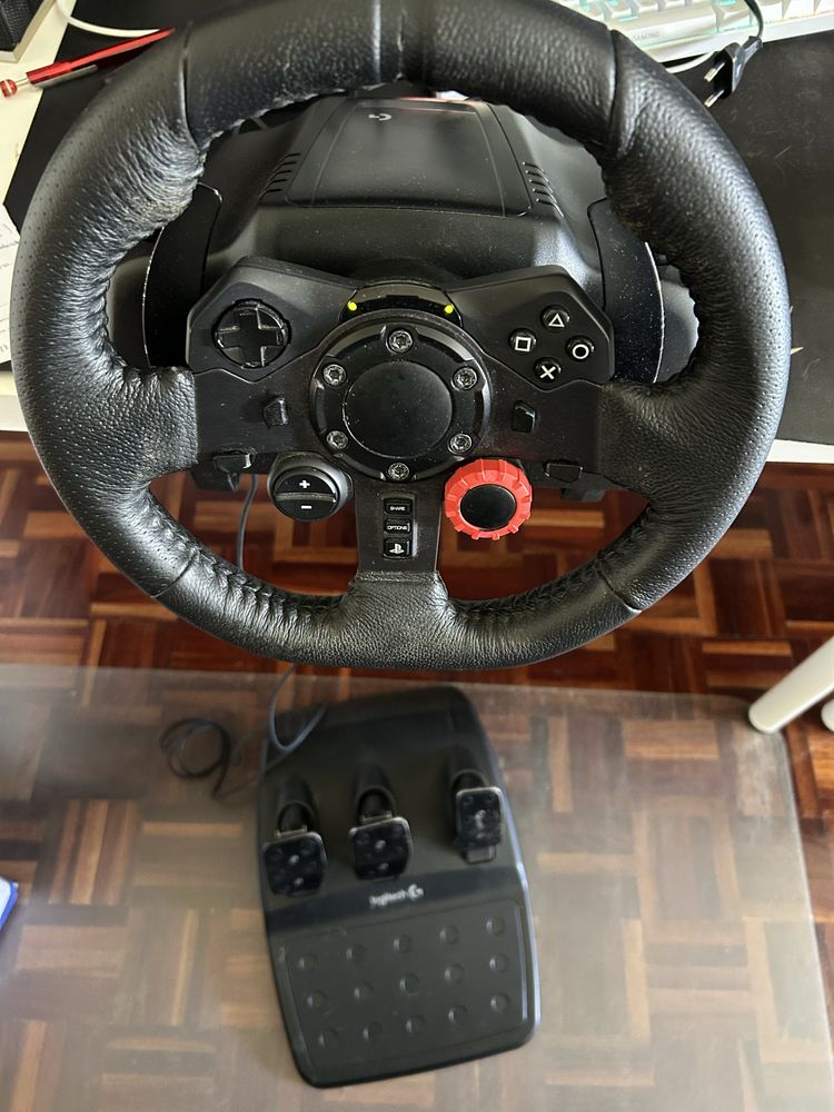 Logitech G29 Usado a funcionar