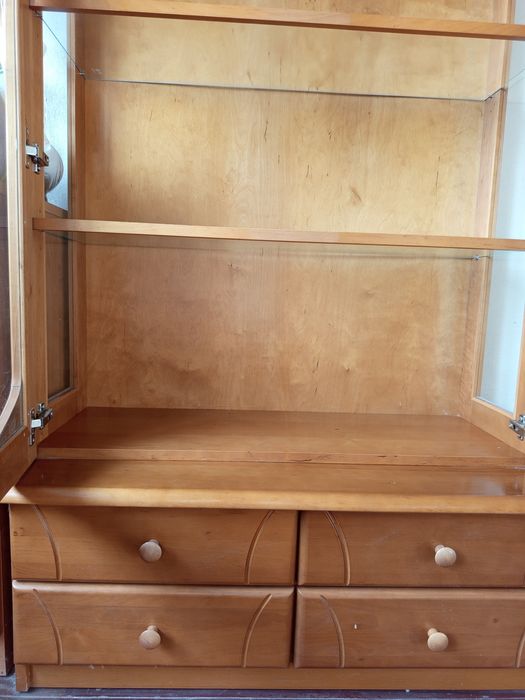 Drewniana przeszklona witryna-oddam za darmo