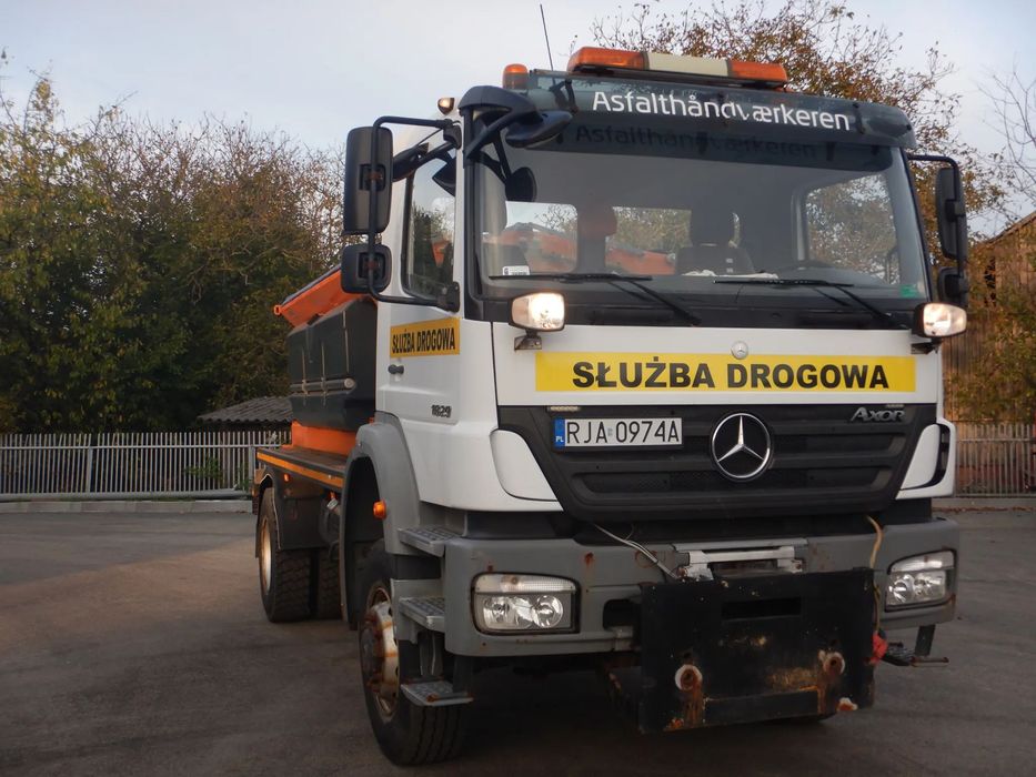 Mercedes-Benz AXOR 1829  4x4  MERCEDES  AXOR 1829  4x4
