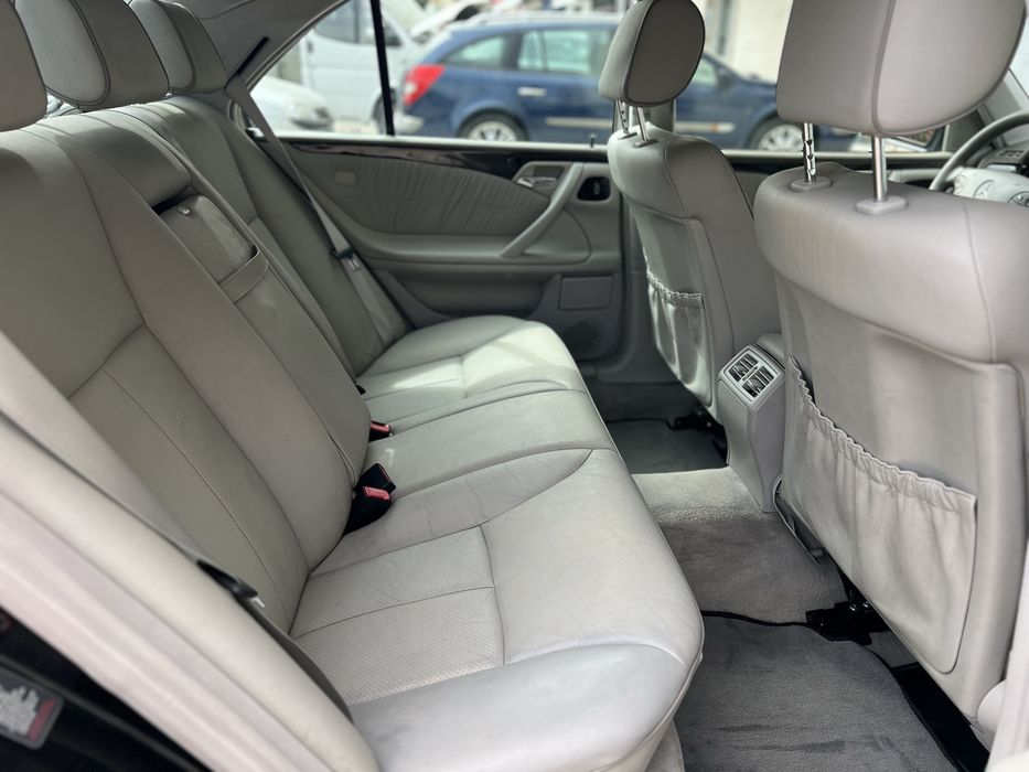 Mercedes E320 Unico Dono | Poucos KMs 3.2 Gasolina