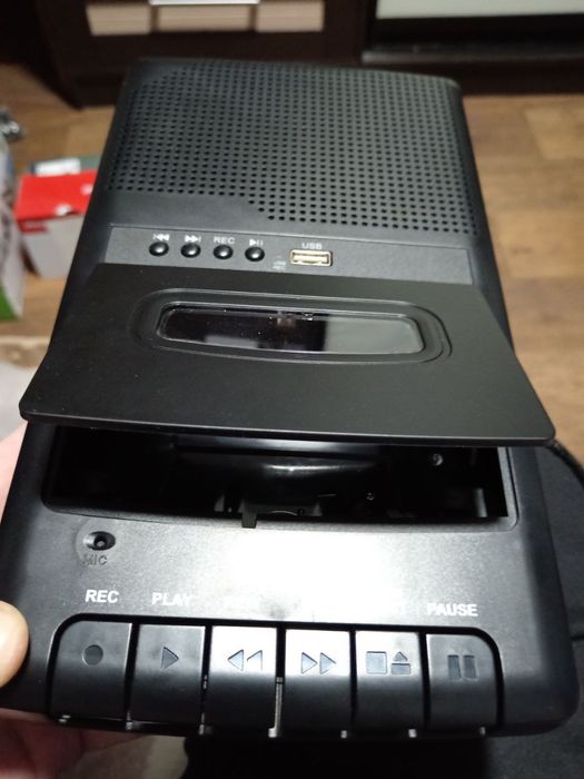 Кассетный магнітофон RQ-132USB auna с ЮСБ