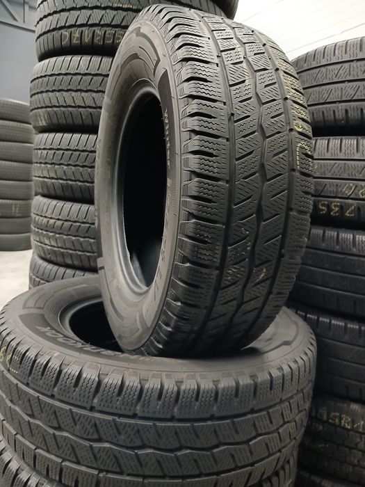 Зимові Шини БВ  235/65 R16C  HANKOOK  Winter I*cept LV  Склад