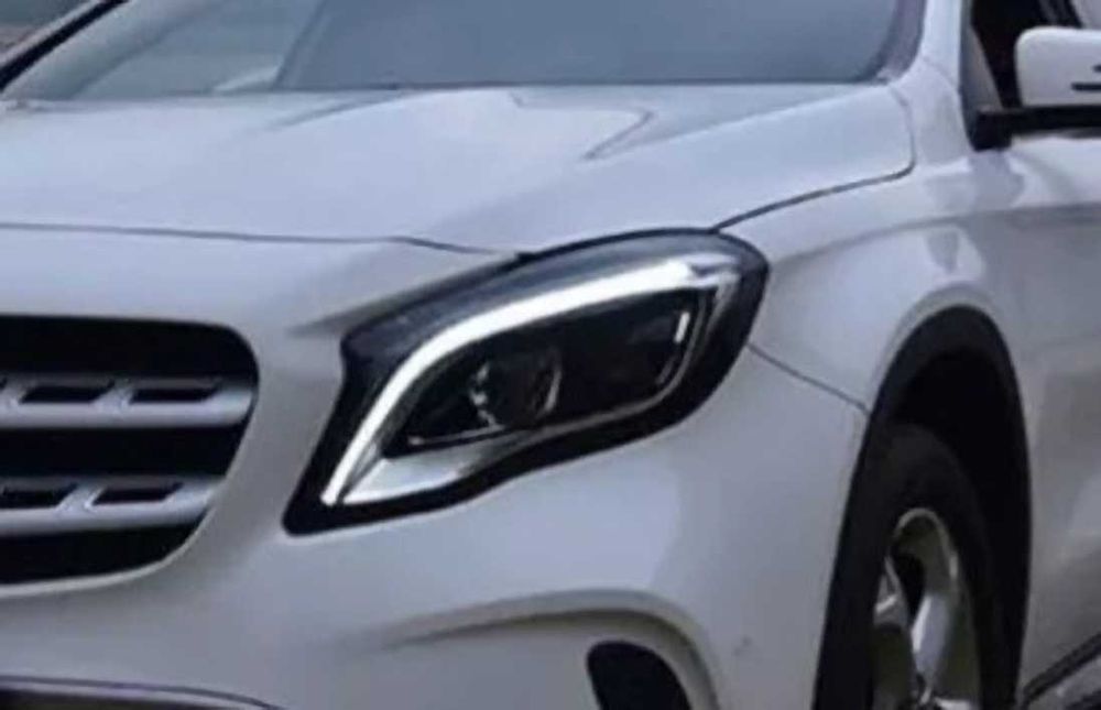 WYPRZEDAŻ NOWE lampy przednie lampa przód Mercedes GLA X156 od 2013