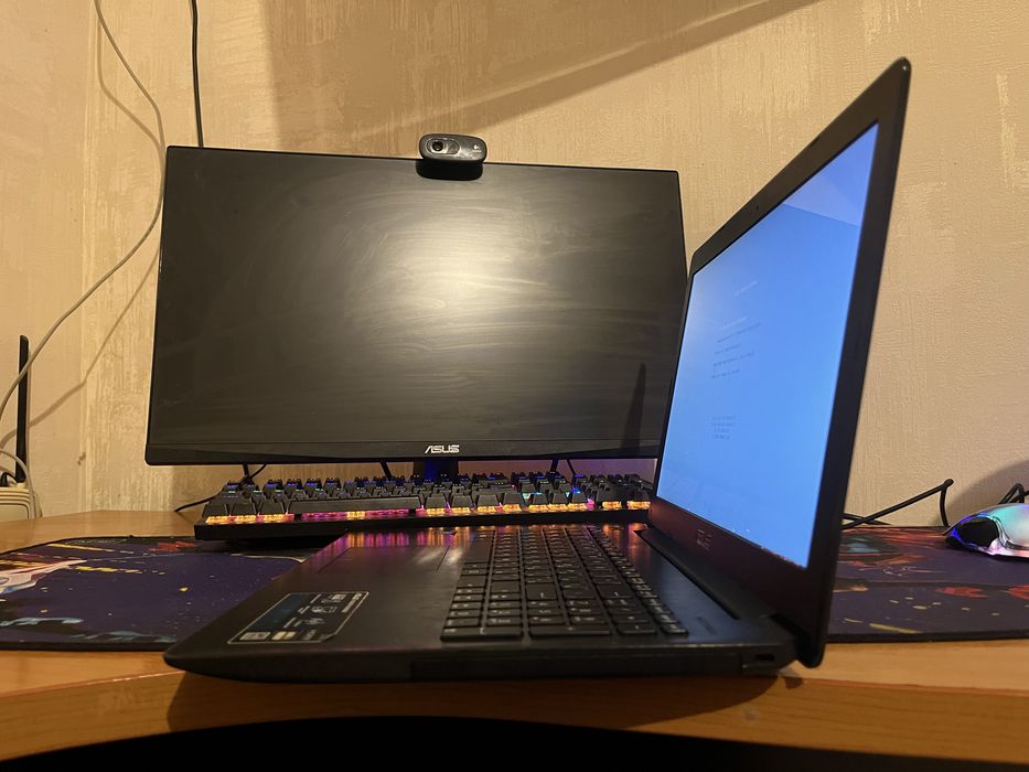Ноутбук Asus X553S 8/128