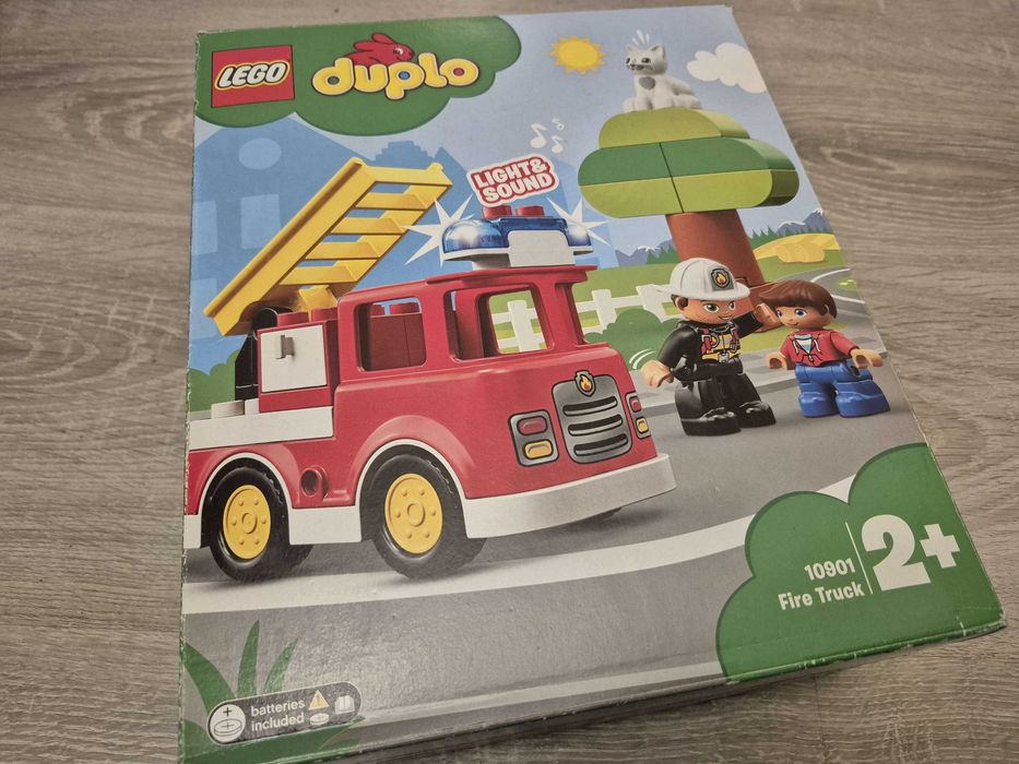 Klocki LEGO Duplo 10901 Wóz strażacki z dźwiękiem - komplet BOX