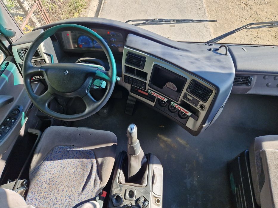 Renault magnum 6x2 440 dxi volvo pomoc drogowa najazd platforma