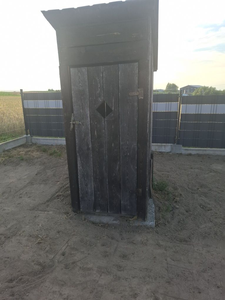 WC na budowę lub działkę