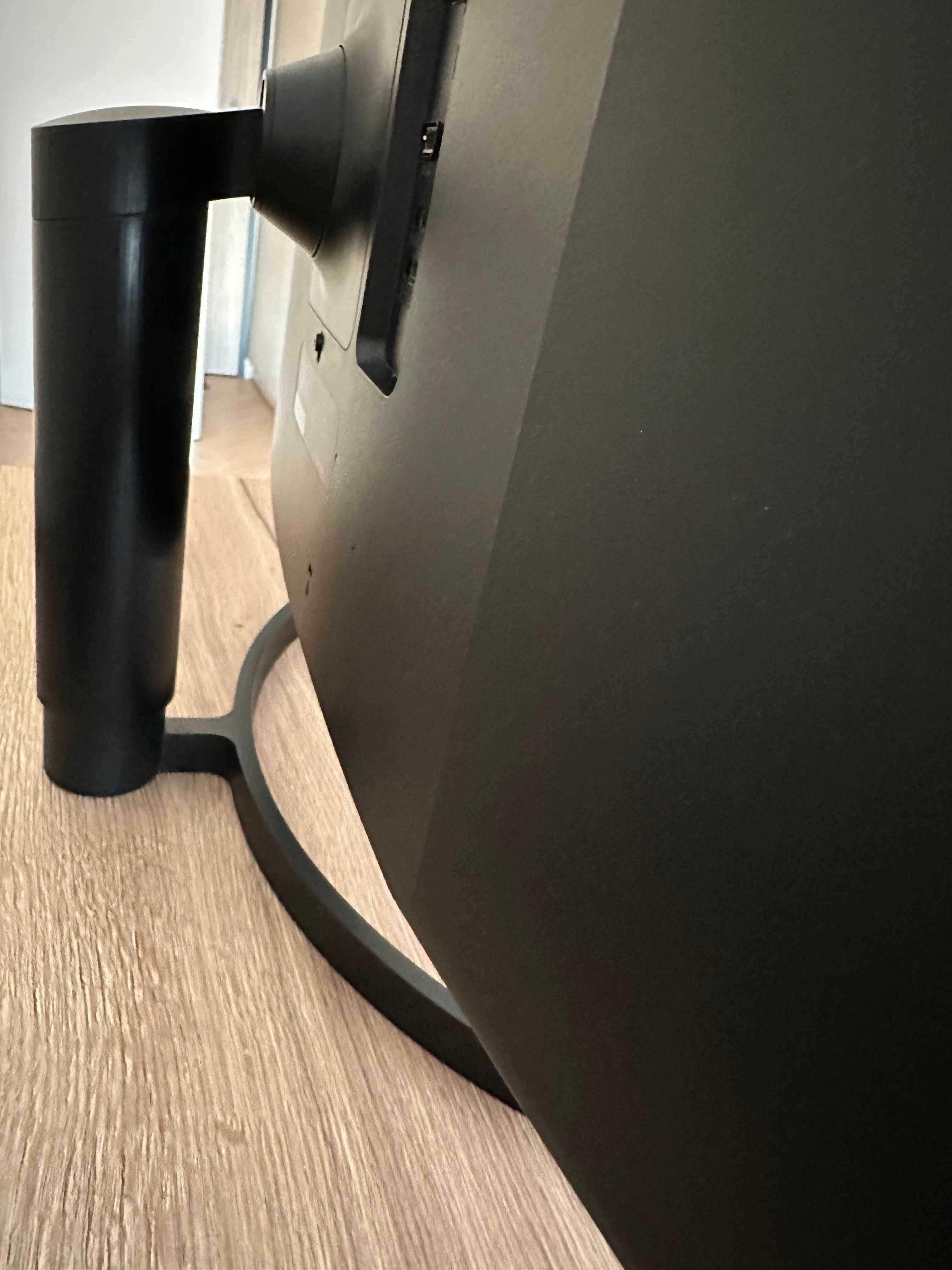 LG 34WL85C-B 34” UltraWide