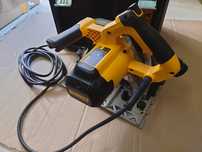 Zagłebiarka DeWalt Dws520
