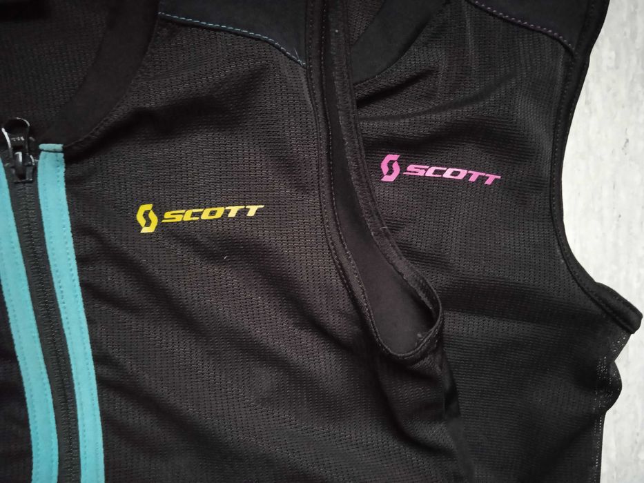 Scott захист спини дитячий р-р S на 9-11 років 140-155 см