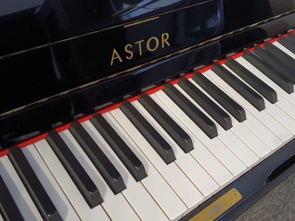 Pianino Astor 120