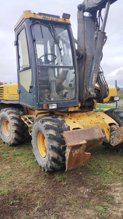 Mecalac 12mxt 2002.