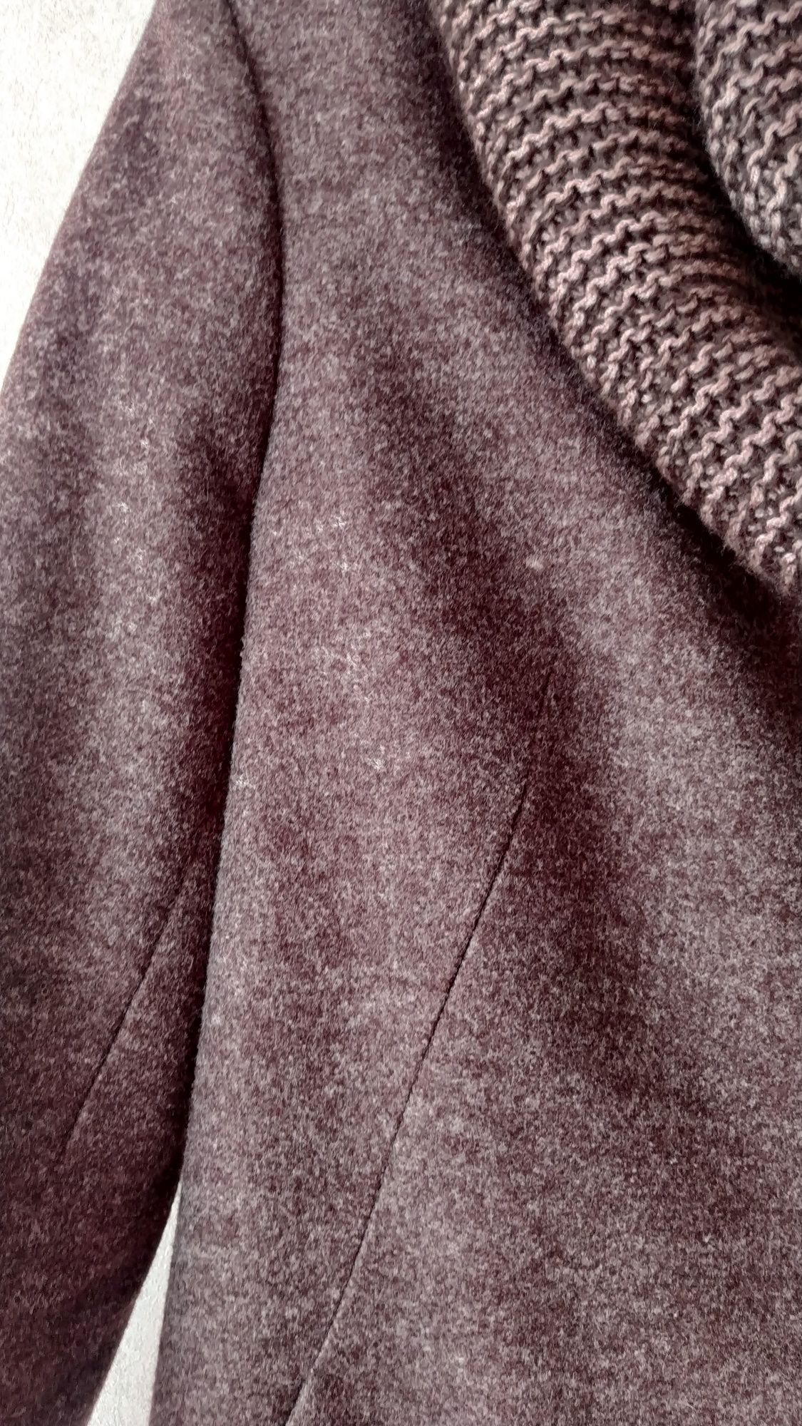 Пальто зимове тепле