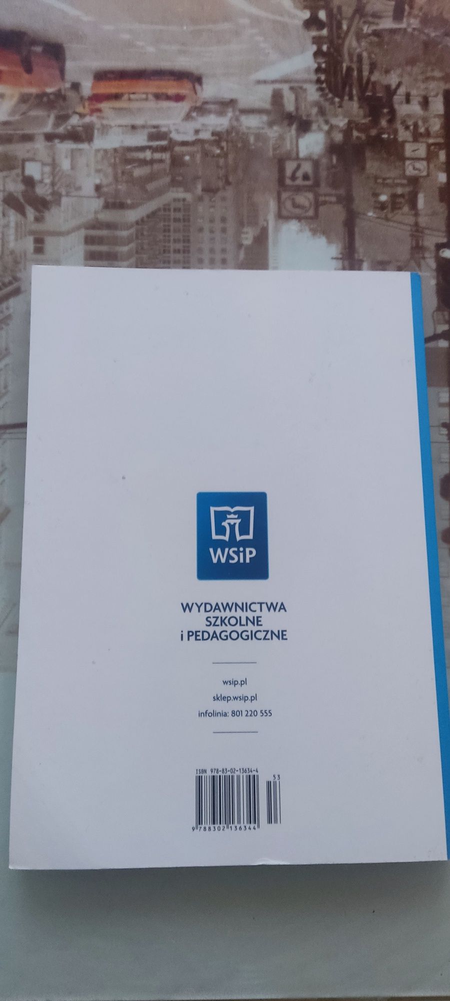 Usługi żywieniowe w hotelarstwie Bożena Granecka-Wrzosek