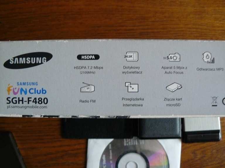 SAMSUNG F480 bez simlocka (Model rzadko spotykany)