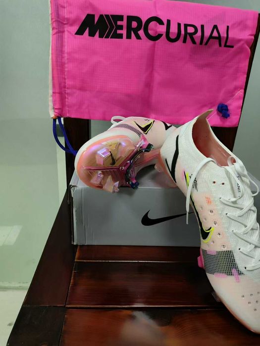korki Nike Mercurial Vapor XIV Elite FG Rozmiar 43 Piłkarski korki