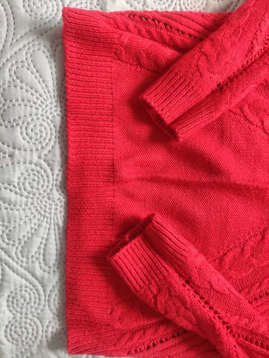 Czerwony sweter Promod