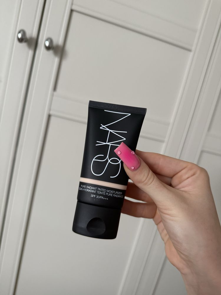 Nars Finland pure radiant tinted Moisturizer spf 30 + podkład light 1