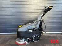 Szorowarka Karcher BD 40/12 C - nowe akumulatory i gumy ssawy!