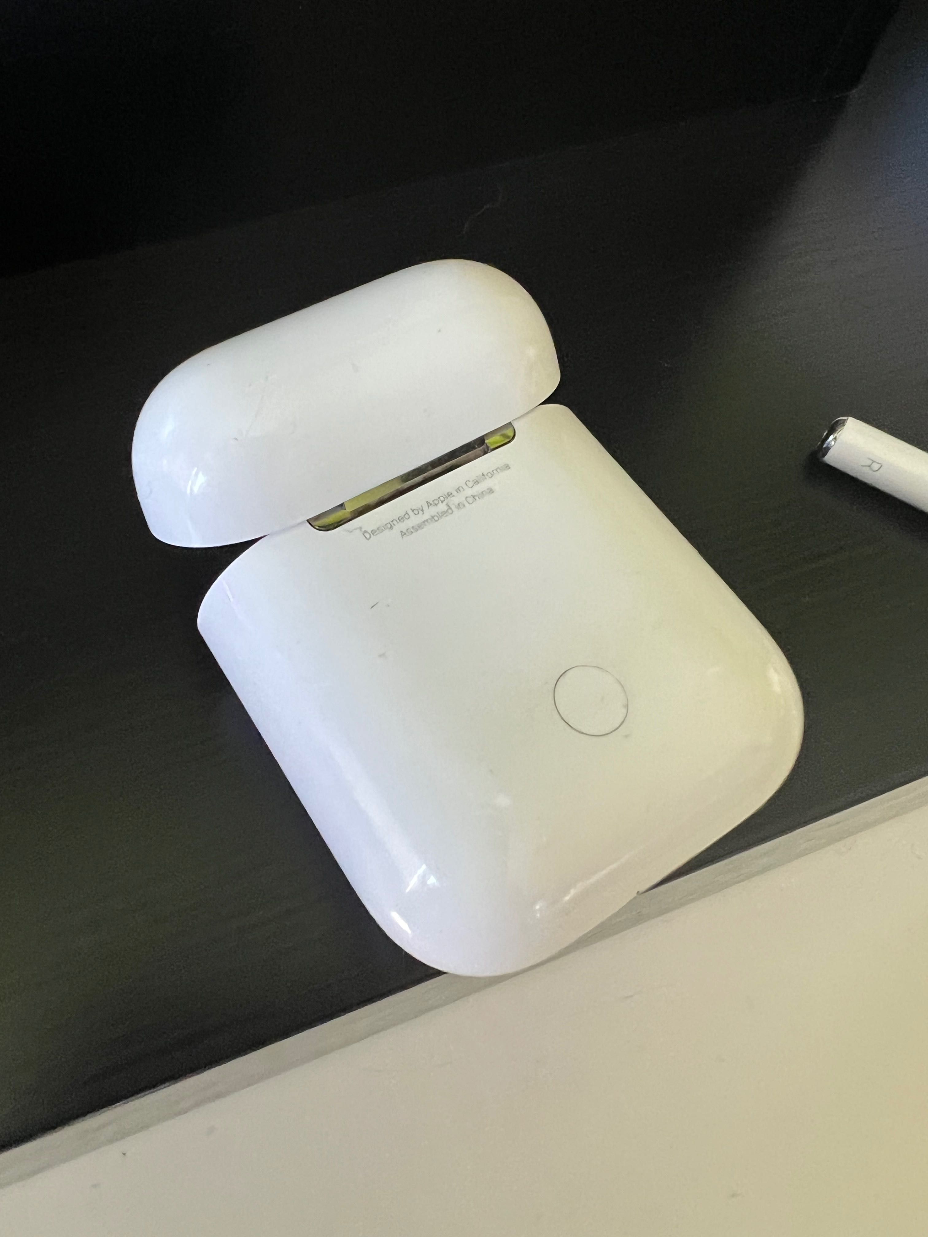 AirPods 2 geração usados em bom estado