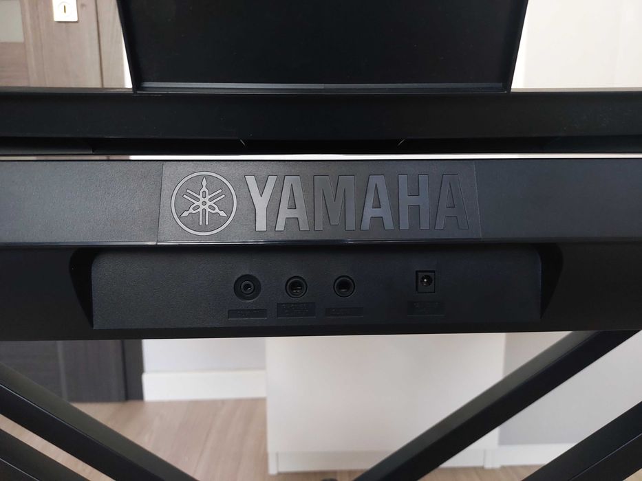 Keyboard YAMAHA YPT-255