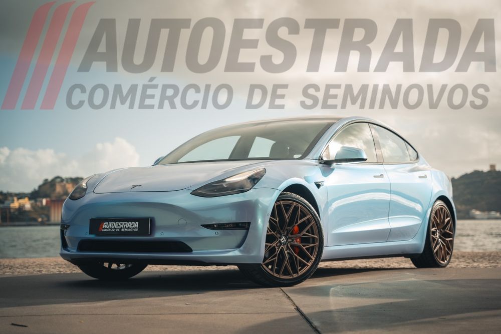 Tesla Model 3 Long Range